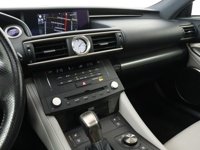 Lexus RC 300h F-Sport Limited | Mark Levinson | Schuifdak | Stoelverwarming en -ventilatie |