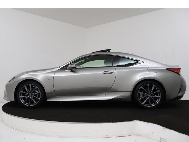 Lexus RC 300h F-Sport Limited | Triple LED | Mark Levinson | Schuif-/kanteldak | Stoelverwarming en -ventilatie | Navigatie | Lederen Bekleding |