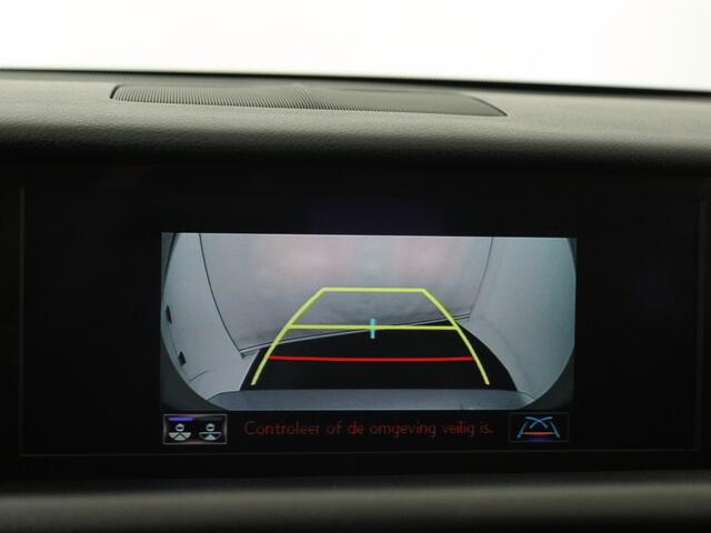 Lexus RC 300h F-Sport Limited | Triple LED | Mark Levinson | Schuif-/kanteldak | Stoelverwarming en -ventilatie | Navigatie | Lederen Bekleding |