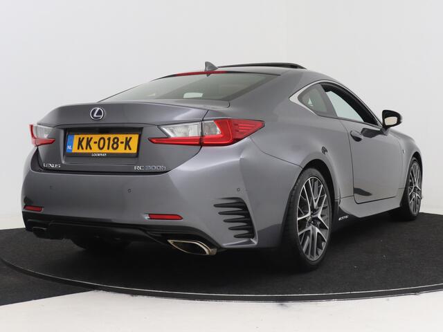 Lexus RC 300h F-Sport Line | Schuifdak | Mark Levinson | Stoelverwarming en -ventilatie | Adaptief onderstel | Tri-LED koplampen |