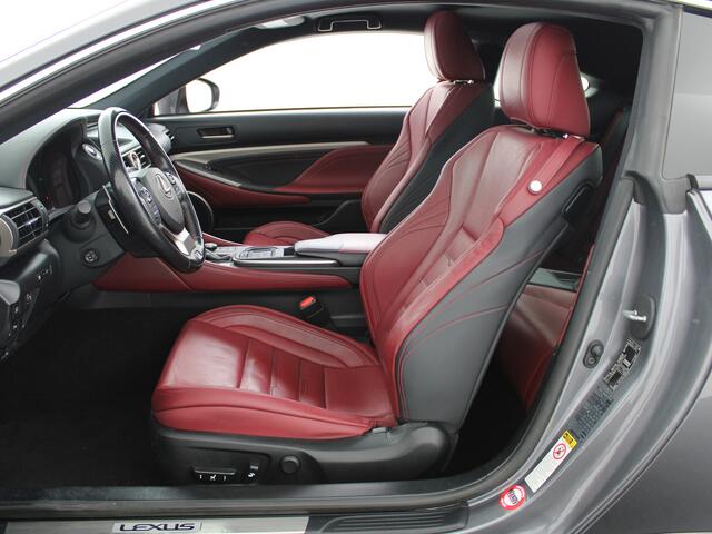 Lexus RC 300h F-Sport Line | Schuifdak | Mark Levinson | Stoelverwarming en -ventilatie | Adaptief onderstel | Tri-LED koplampen |