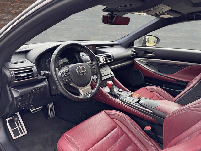 Lexus RC 300h F SPORT Line