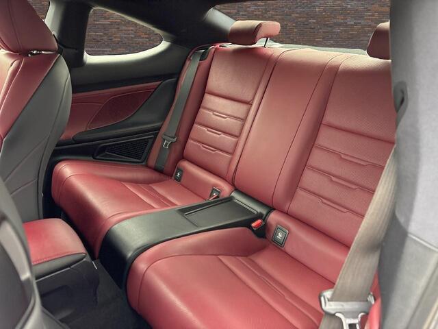 Lexus RC 300h F SPORT Line