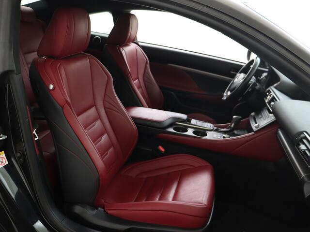 Lexus RC 300h F SPORT Line | Mark Levinson | Safety System | Stoelverwarming & Koeling |