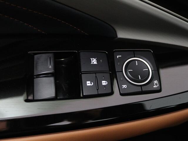 Lexus RC 300h Business Line Pro | Navigatie | Schuif/kanteldak | Lederen Bekleding |