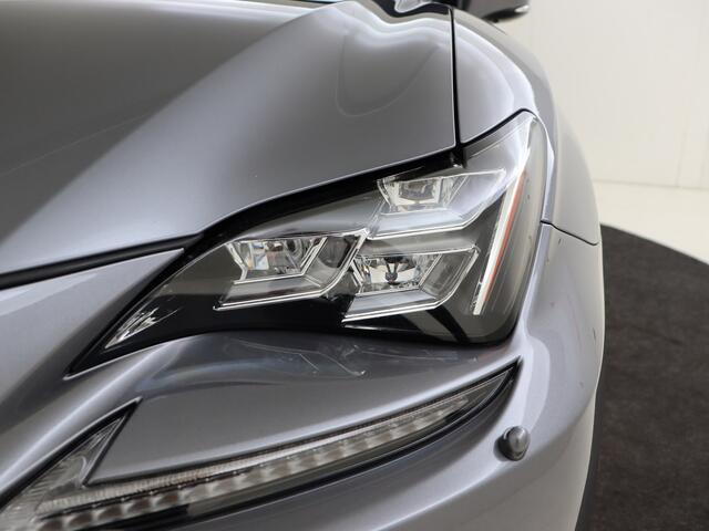 Lexus RC 300h F Sport Premium | Mark Levinson | Sunroof | Memory Seat |