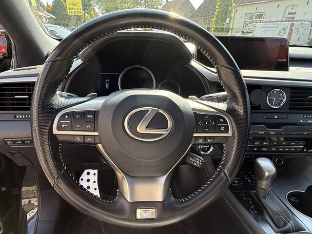 Lexus RX 450h 4WD F Sport Line Stoelverkoeling, Navigatiesysteem, Draadloos telefoonlader