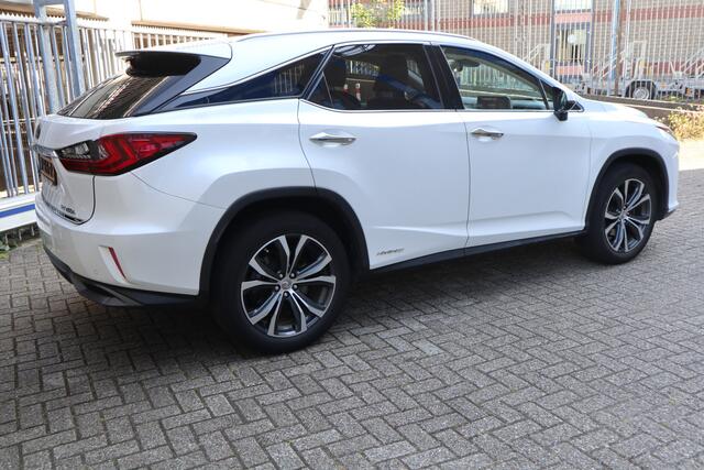 Lexus RX 450h 4WD Luxury Line
