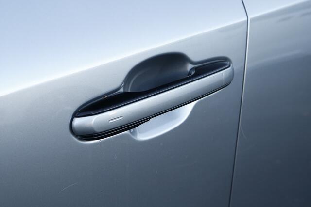 Lexus RX 450h+ Plug-in Hybrid President Line | Mark Levinson