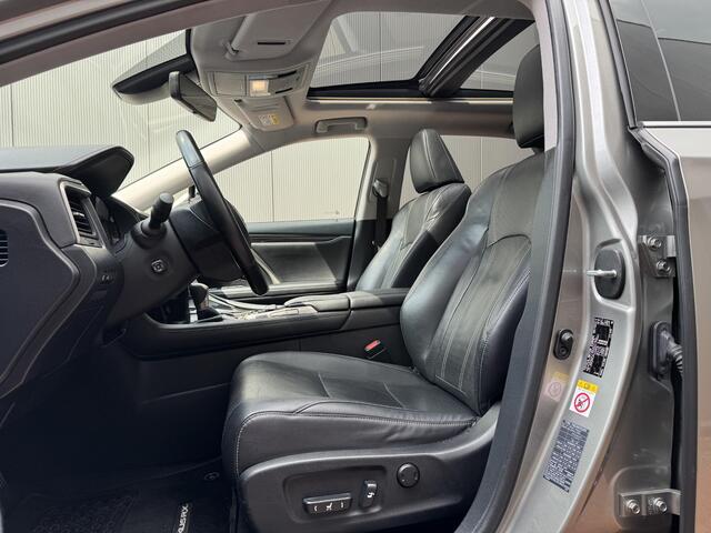 Lexus RX 450h 4WD AppleCarplay Pano (Red Carpet tot 2-2027)