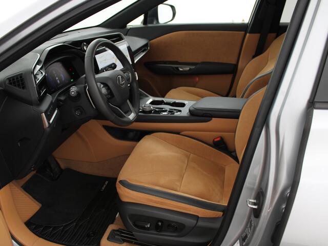 Lexus RZ 450e DIRECT-4 AWD President Line 71 kWh | Dimbaar Panoramadak | Mark Levinson | Head-up Display | Remote Parking | Stoelverwarming en -ventilatie |