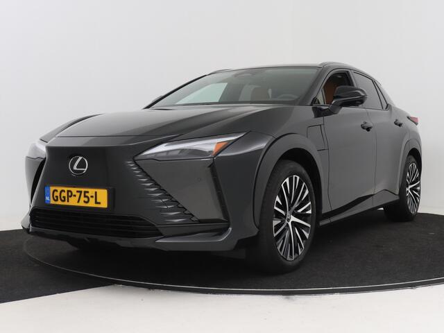 Lexus RZ 300e Luxury Line 71 kWh | Head-up Display | Infrarood verwarming | Lexus Link Pro 14" Multimedia | Stoelverwarming en -ventilatie |