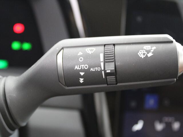 Lexus RZ 300e Luxury Line 71 kWh | Head-up Display | Infrarood verwarming | Lexus Link Pro 14" Multimedia | Stoelverwarming en -ventilatie |