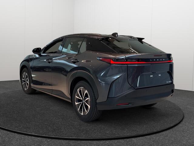 Lexus RZ 300e Business Line 71 kWh | actie model | 17% bijtelling voor maximaal 60 mnd bij registratie in 2025 | JOHAN svp ontbrekende data invoeren, dan publiceren