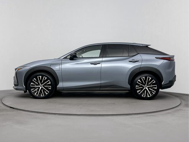 Lexus RZ 300e Luxury Line 71 kWh | Carplay | Panoramic View | Stoelverwarming & Koeling