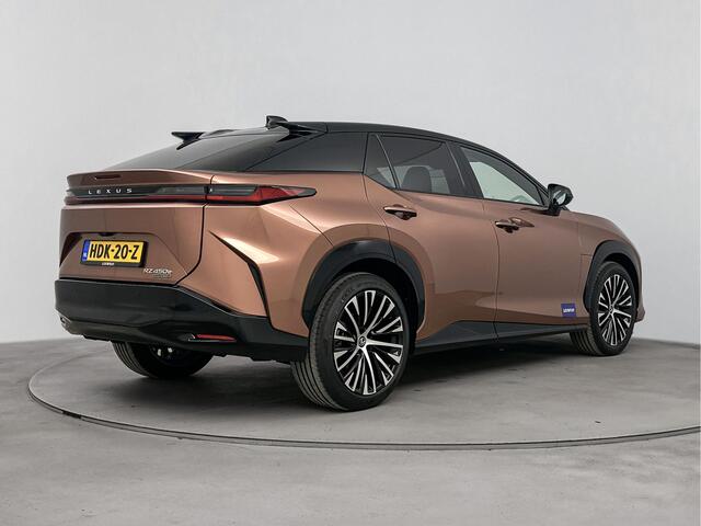 Lexus RZ 450e Luxury Line 71 kWh | Head Up Display | Dodehoekdetectie |