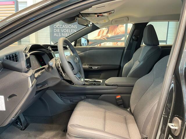Lexus RZ 300e Business Line 71 kWh | Privacy Glass | Apple Carplay |