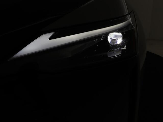 Lexus RZ 550e DIRECT 4 F SPORT 77 kWh | Mark Levinson | Panoramadak | 408PK |