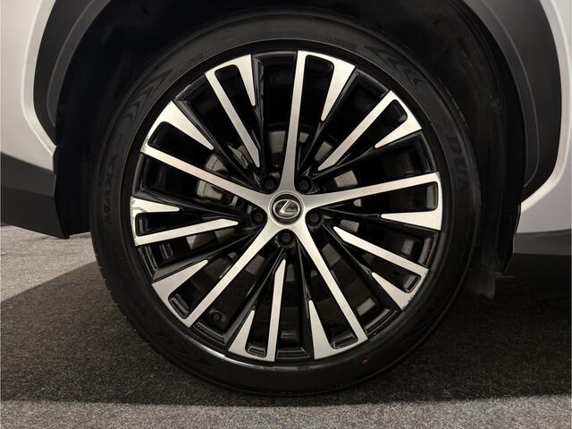Lexus RZ 450e Executive Line 71 kWh | Leder interieur | LMV 20" | Keyless | Soh (batterijcheck) Waarde 97,9 %