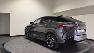 Lexus RZ