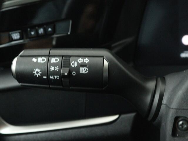 Lexus RZ 450e Executive Line 71 kWh | Panoramadak | Trekhaak | Apple CarPlay / Android Auto (Navigatie) |