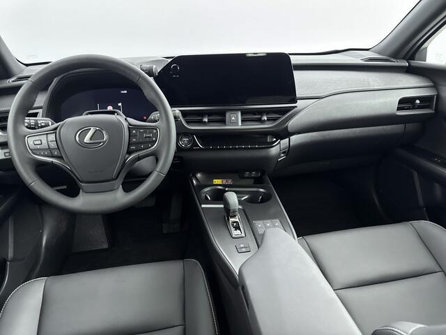 Lexus Ux 300h F SPORT Design Limited | Stoelverwarming | Zwart Leder