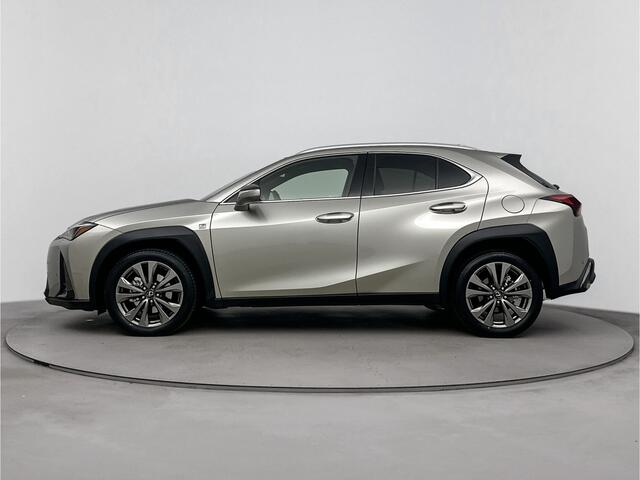 Lexus Ux 300h F SPORT Design Limited | Stoelverwarming | Zwart Leder |