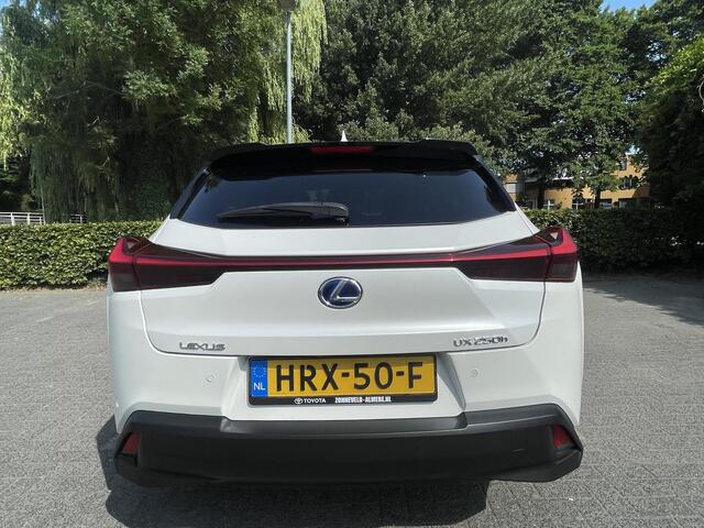 Lexus Ux 250h F Sport Premium