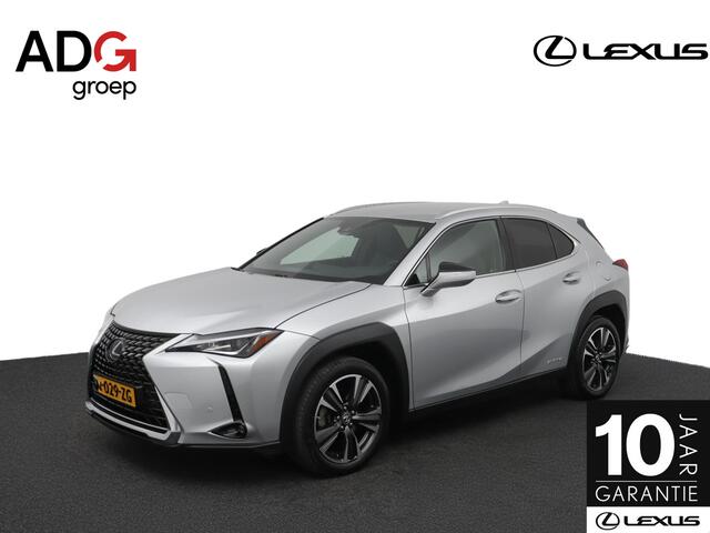 Lexus Ux 250h Luxury Line Limited | Elektrisch bedienbare achterklep | Lederen bekleding | Parkeersensoren | Stoelverwarming