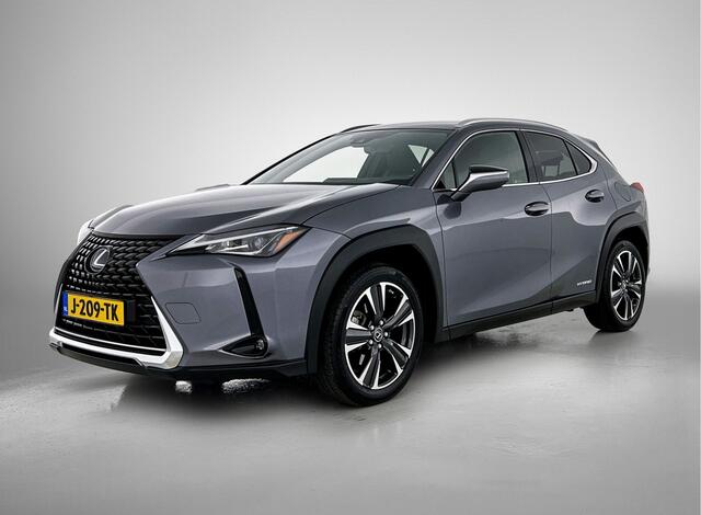 Lexus Ux 250h BusinessLine | 18'' LM Velgen | Camera | Apple Carplay | Navigatie |