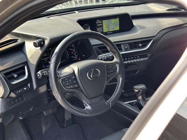 Lexus Ux 250h Luxury Line All-in rijklrprs | Leder | Camera | Stoelverw.