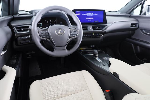 Lexus Ux 300h Luxury Line *DEMO* | Nieuwste model | Premium Pack |