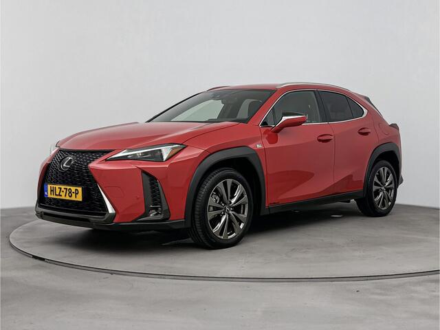 Lexus Ux 250h F-Sport Design Limited | Zwart lederen bekleding | Stoelverwarming | Stuurverwarming | Apple Carplay /- Android Auto |