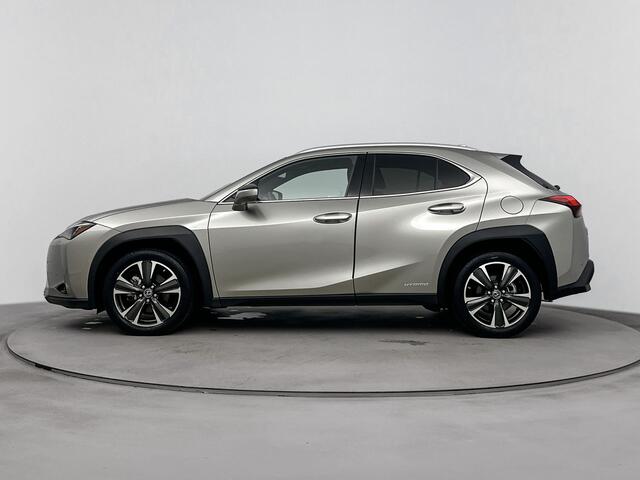 Lexus Ux Executive Line + President Pack | Mark Levinson | Stoelgeheugen | Panoramic View |