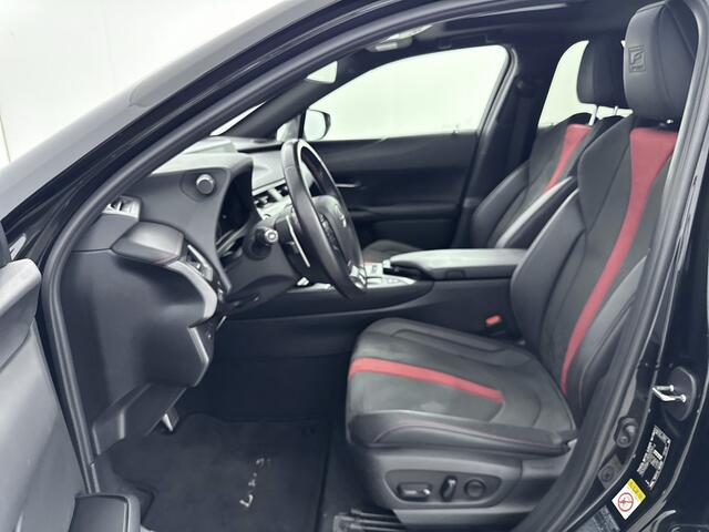 Lexus Ux 250h F Sport Line Limited | Adaptive Cruise Control | Stoelverwarming | Navigatie |