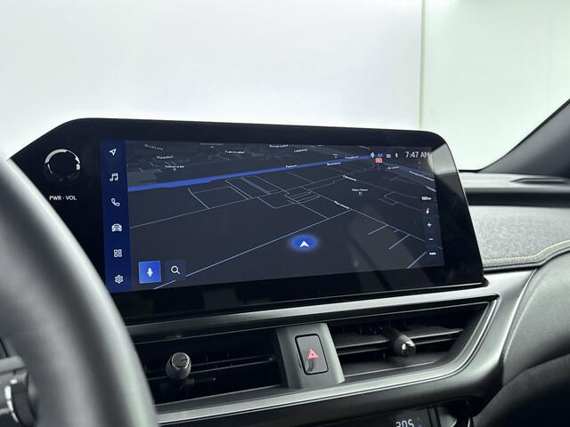 Lexus Ux 300h Luxury Line | Head-Up Display | Carplay | Stoel & Stuurverwarming |