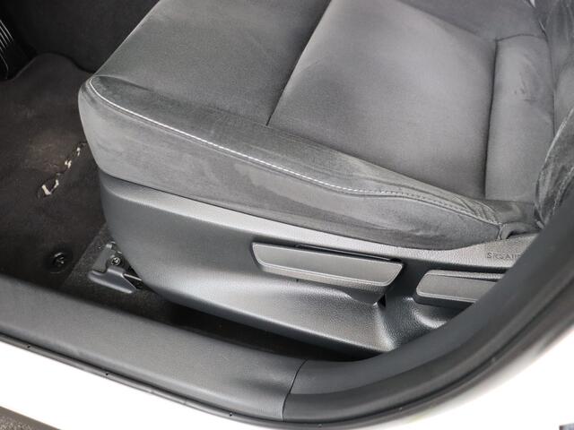 Lexus Ux 250h Business Line | Parkeersensoren | Navigatie | Apple Carplay & Android Auto |