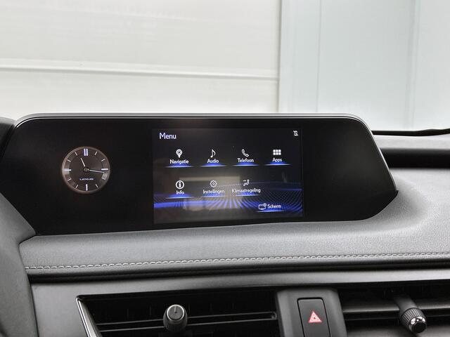 Lexus Ux 250h AWD Business Line