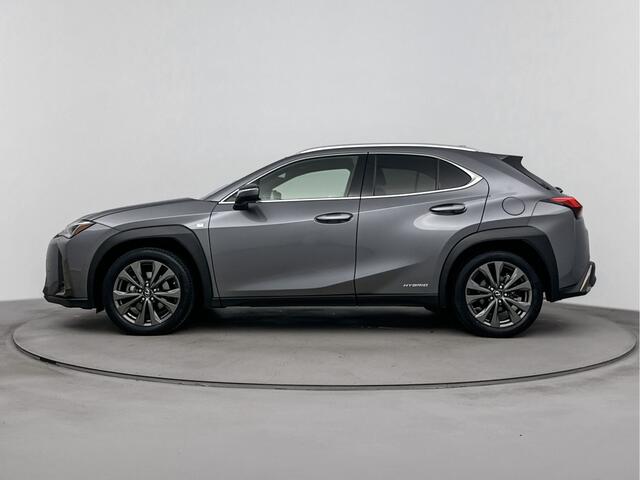 Lexus Ux 250h F Sport Premium | Groot Navigatie | Schuif- Kanteldak | Stoelverwarming |