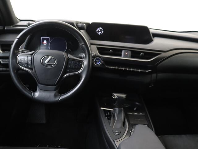 Lexus Ux 250h Business Line | Camera | Navigatie | Clima | Keyless Entry | Rijklaar prijs!
