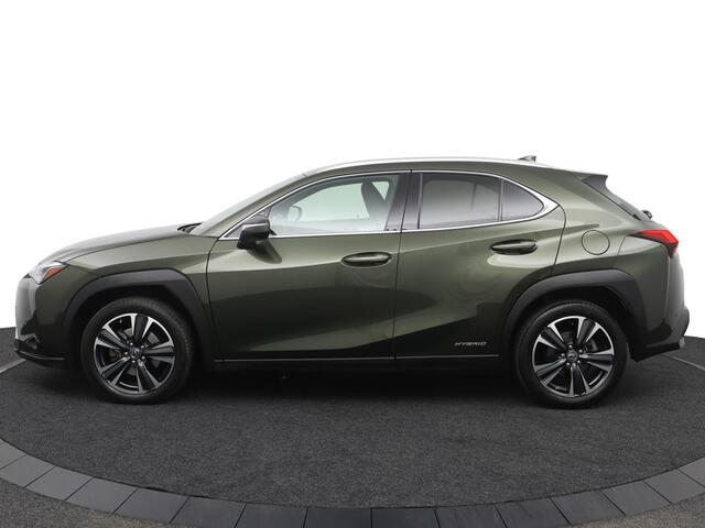 Lexus Ux 250h Business Line | 18 Inch Lichtmetalen velgen | Privacy Glass | Blind Spot Monitor