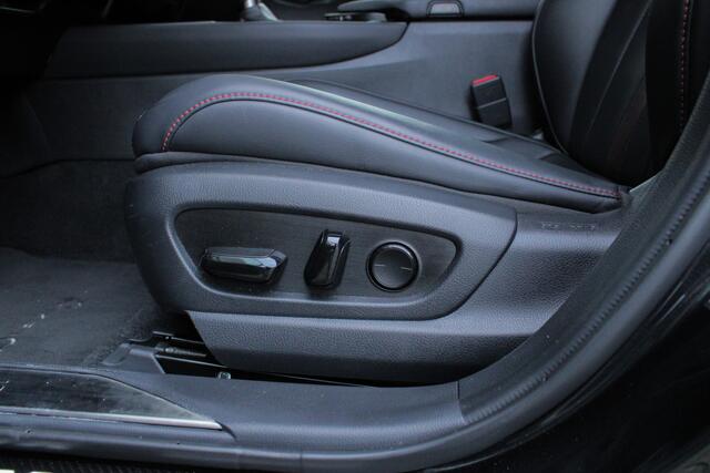 Lexus Ux 250h F Sport Line |trekhaak|stuur/stoel verwarming|elek. stoel|headup|