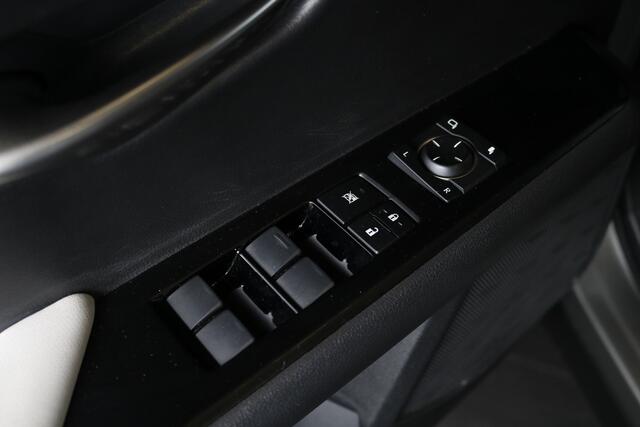 Lexus Ux 250h Executive Line | Dealeronderhouden | Parkeersensoren | Head-up display |