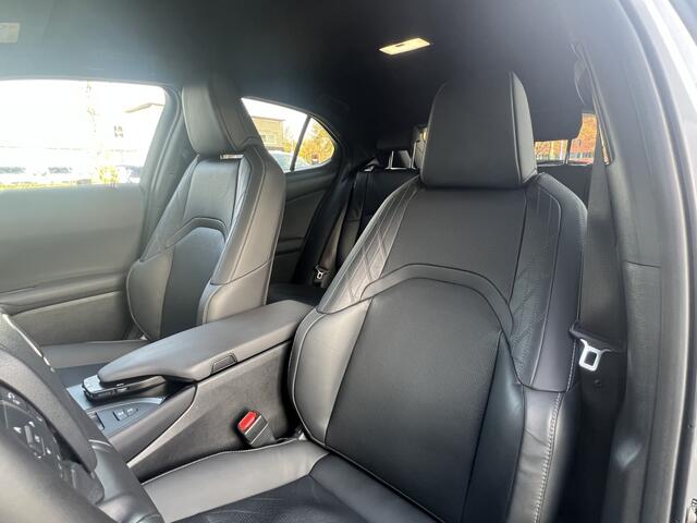 Lexus Ux 250h Executive Line | Leder | Camera | Head-Up