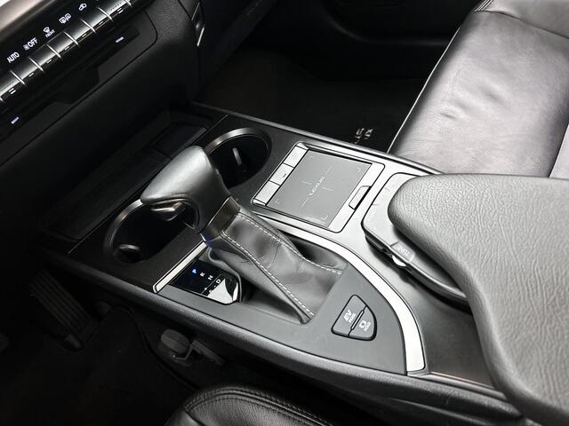 Lexus Ux 250h Preference Line | NL auto | Dealeronderhouden | Lederen interieur |