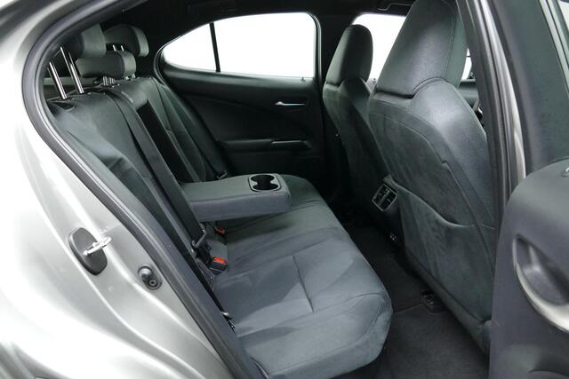 Lexus Ux 250h Adap Cruise, Camera, Navi, Velours, 17"LMV All Season Banden