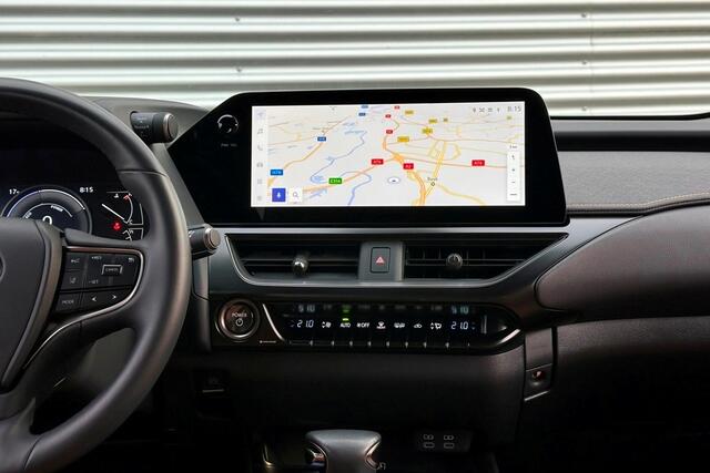 Lexus Ux 250h Luxury Line Face Lift / Leer / Navi