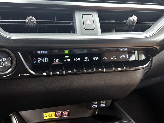 Lexus Ux 300h F SPORT Design | Navigatie | BLS | PDC |