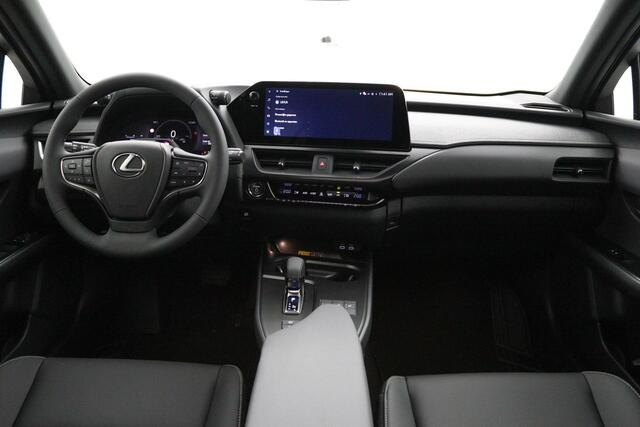 Lexus Ux 300h 35th Edition | Nieuw! | Uit voorraad leverbaar! | Elektrisch bedienbaar glazen schuif/-kanteldak