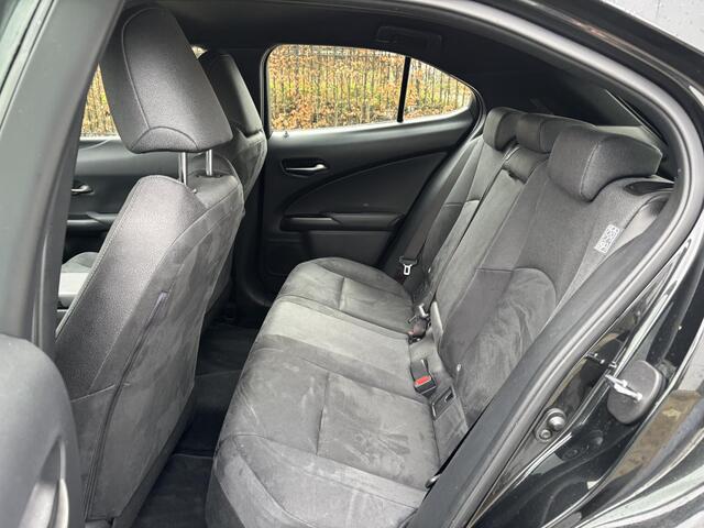 Lexus Ux 300e Business 54 kWh | Zeer nette auto |